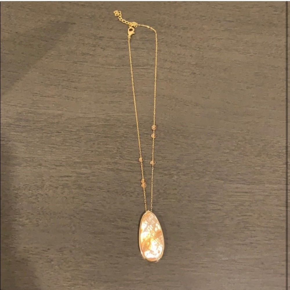 Tan pink necklace